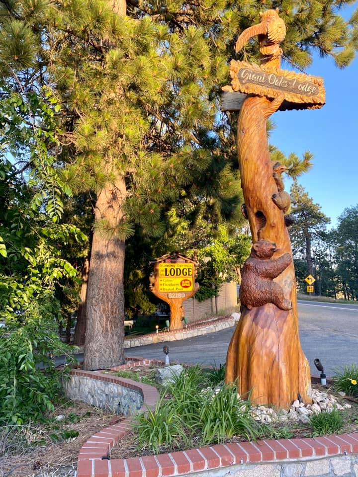 Giant Oaks Lodge in Running Springs, California, United States