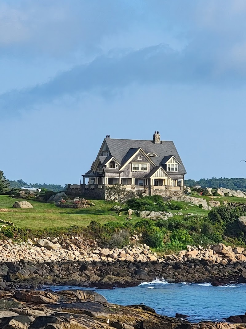 Gloucester Inn by the Sea in Gloucester, Massachusetts, United States