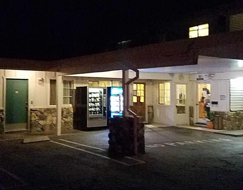 Golden Chain Resort Motel in Grass Valley, California, United States