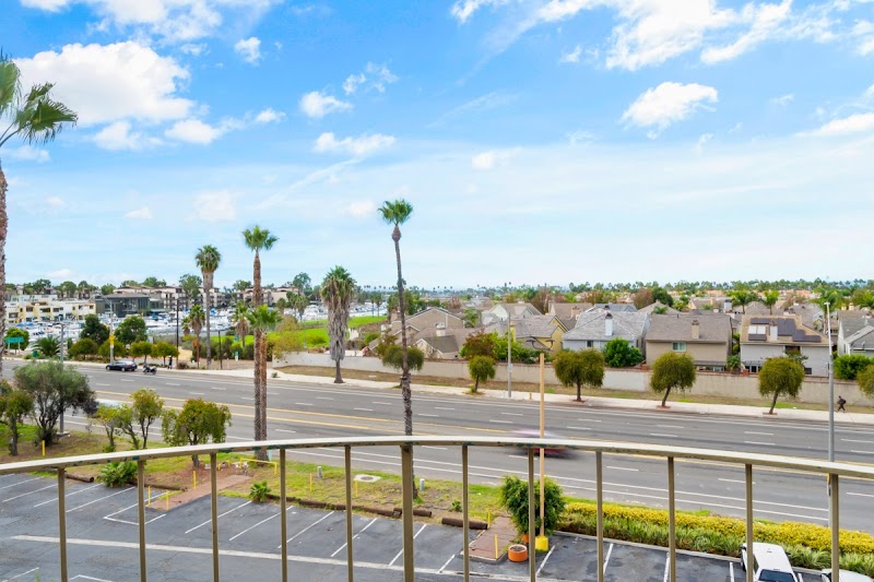 Golden Sails Hotel in Long Beach, California, United States