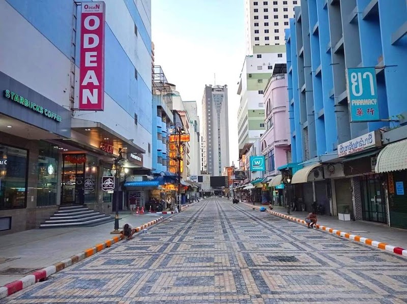 Grand Pink Hotel in Hat Yai, Thailand