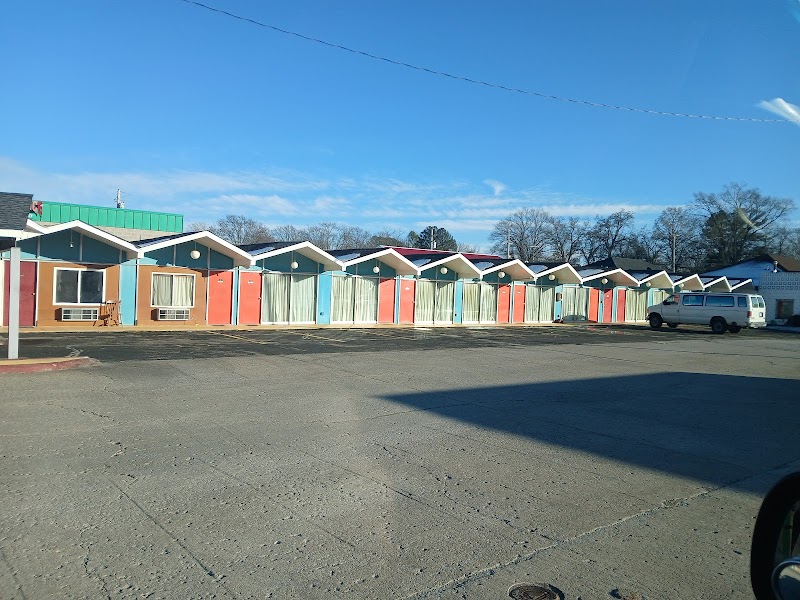 Gray Plaza Motel in Benton, Illinois, United States