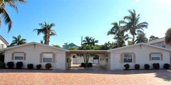 Gulf Breeze Condos in Fort Myers Beach, Florida, United States