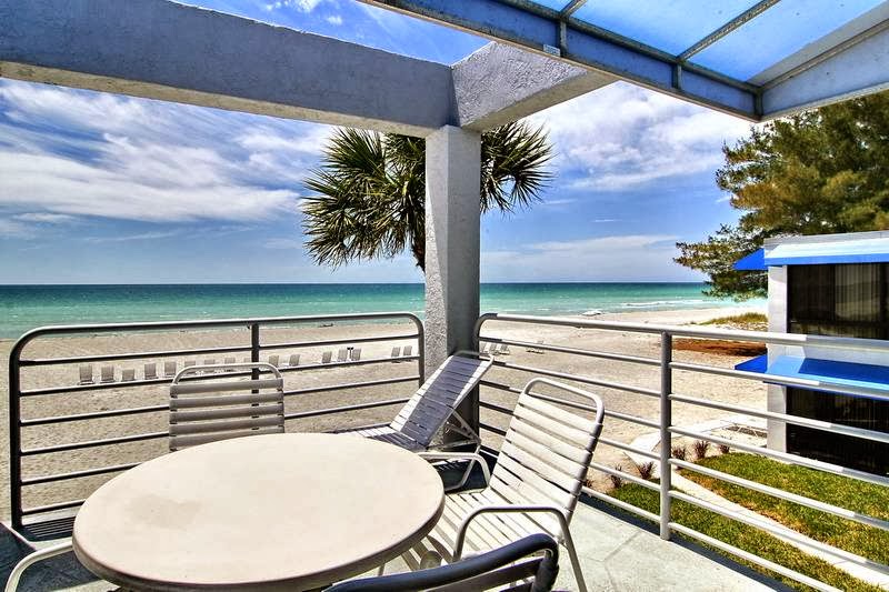 Gulf Tides in Longboat Key, Florida, United States