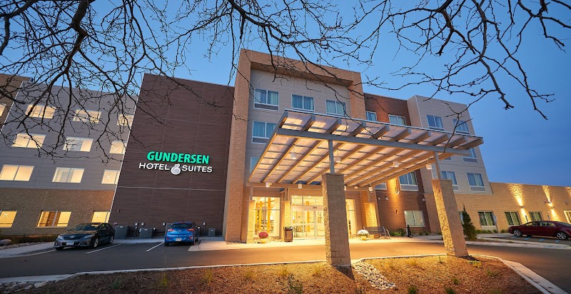 Gundersen Hotel & Suites in La Crosse, Wisconsin, United States