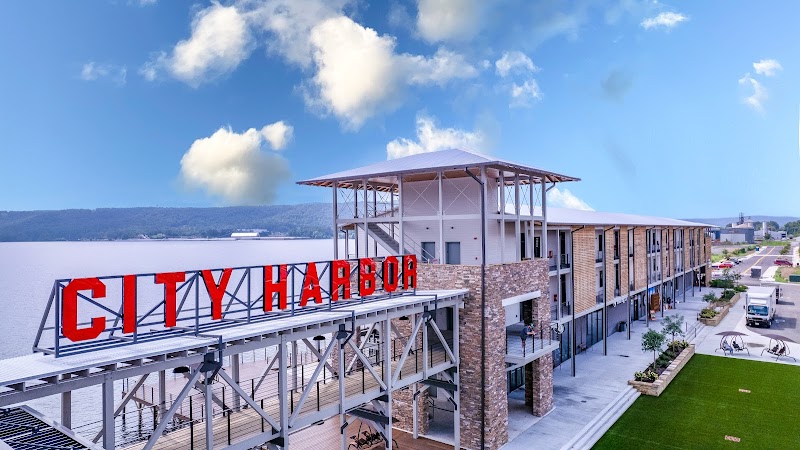 Guntersville Lakeview Suites in Guntersville, Alabama, United States