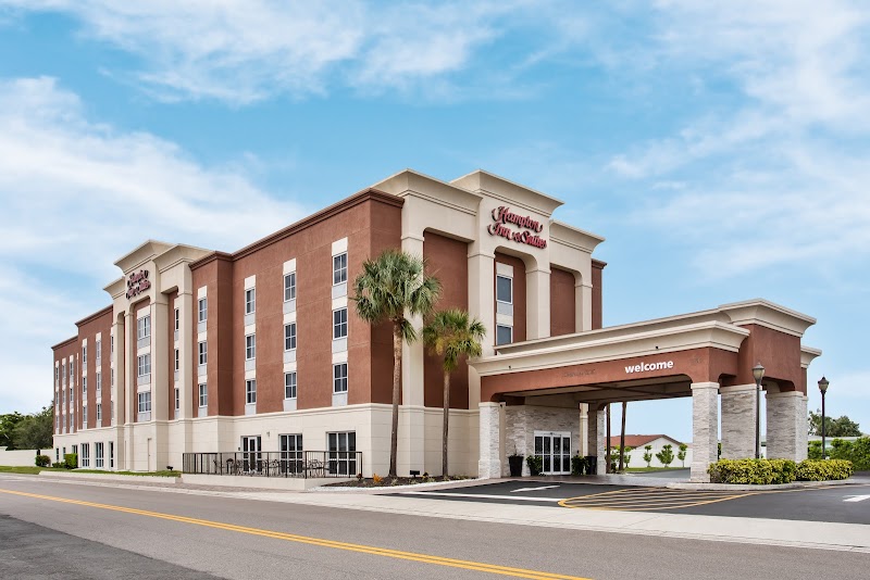 Hampton Inn & Suites Cape Coral/Fort Myers Area in Cape Coral, Florida, United States