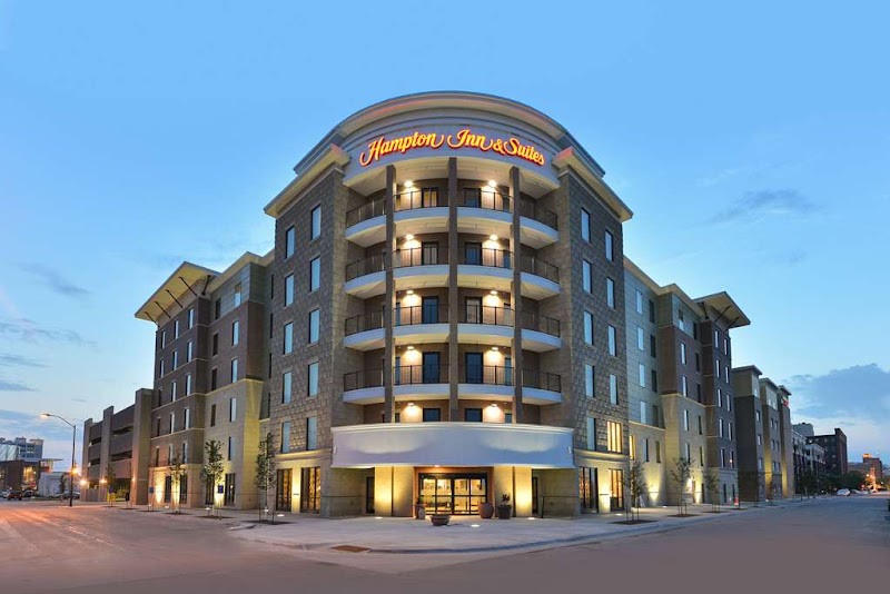 Hampton Inn & Suites Des Moines Downtown in Des Moines, Iowa, United States