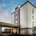 Hampton Inn & Suites Irvine-Orange County Airport