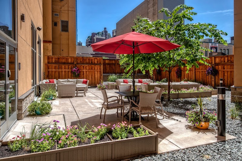 Hampton Inn & Suites Minneapolis/Downtown in Minneapolis, Minnesota, United States