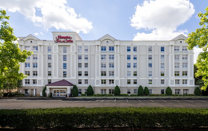 Hampton Inn & Suites Raleigh/Cary I-40 (PNC Arena) in Cary, North Carolina, United States