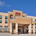 Hampton Inn & Suites St. Cloud (Note: This is often considered close to Sartell)