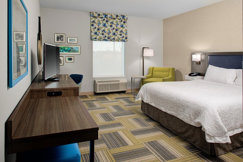 Hampton Inn & Suites Syracuse North Airport Area in North Syracuse, New York, United States