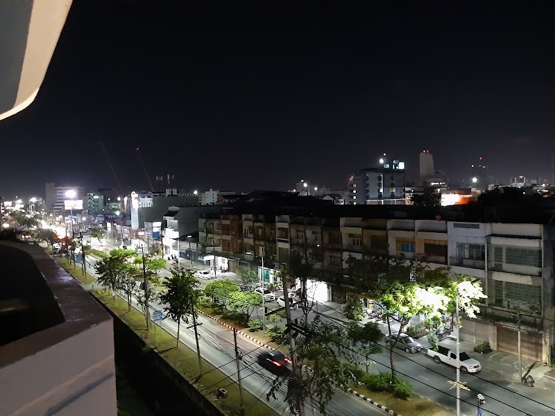 Hi Season Hotel in Hat Yai, Thailand