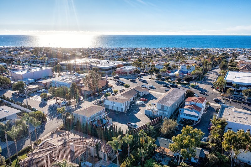 Hi View Inn & Suites in Manhattan Beach, California, United States