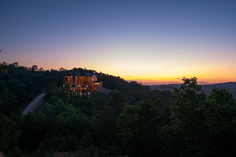 Hochatown Country Cabins in Broken Bow, Oklahoma, United States