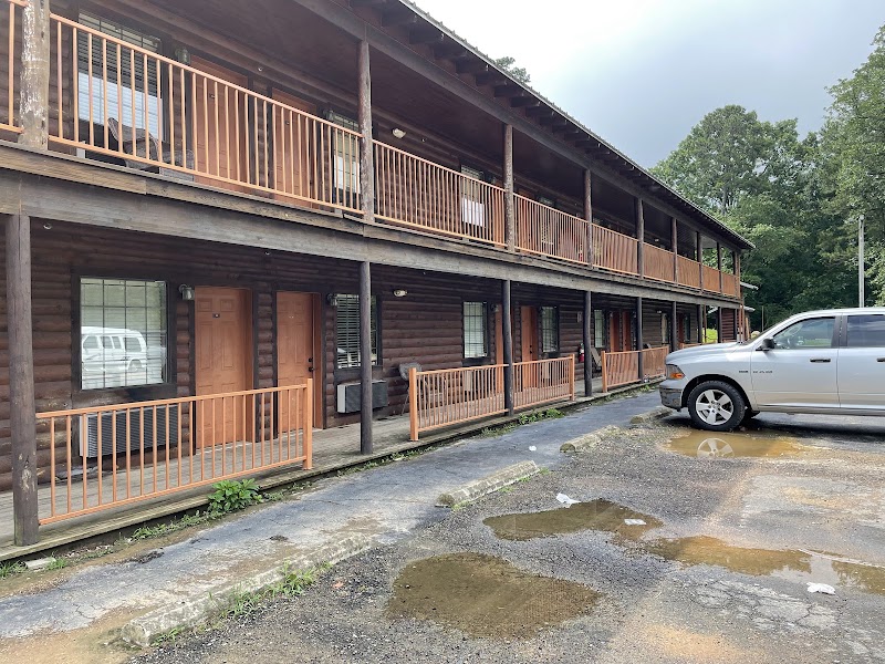 Hochatown Country Lodge in Broken Bow, Oklahoma, United States
