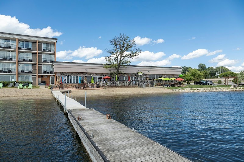 Holiday Inn Detroit Lakes - Lakefront in Detroit Lakes, Minnesota, United States