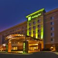 Holiday Inn Detroit Metro Airport