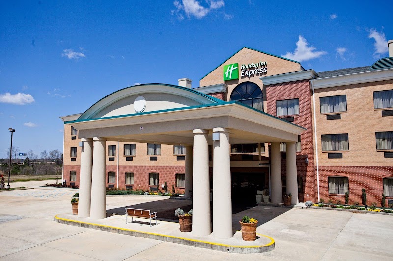 Holiday Inn Express Clanton in Clanton, Alabama, United States
