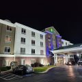 Holiday Inn Express Hotel & Suites Chicago South Lansing