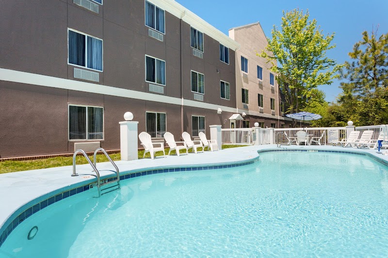 Holiday Inn Express Hotel & Suites Mebane in Mebane, North Carolina, United States
