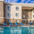 Holiday Inn Express Hotel & Suites Roseville – Galleria Area