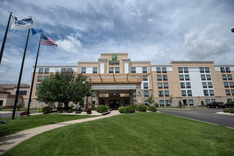 Holiday Inn Express Janesville-I-90 & US Hwy 14 in Janesville, Wisconsin, United States