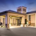Holiday Inn Express Marshfield (MO)