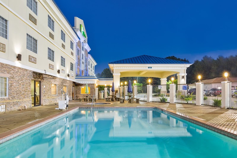 Holiday Inn Express Palestine in Palestine, Texas, United States