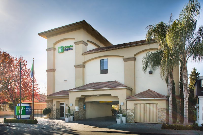 Holiday Inn Express Redwood City-Central in Redwood City, California, United States