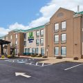 Holiday Inn Express & Suites Allentown-Dorney Park Area