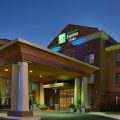 Holiday Inn Express & Suites Anniston/Oxford