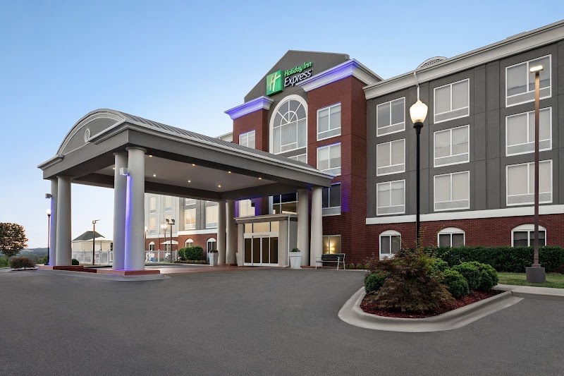 Holiday Inn Express & Suites Birmingham-Irondale (East) in Irondale, Alabama, United States