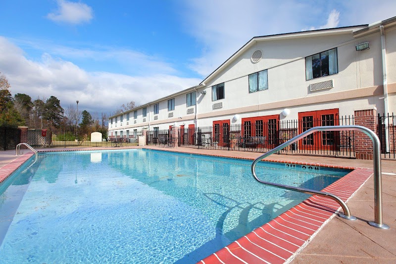 Holiday Inn Express & Suites Camden in Camden, Arkansas, United States