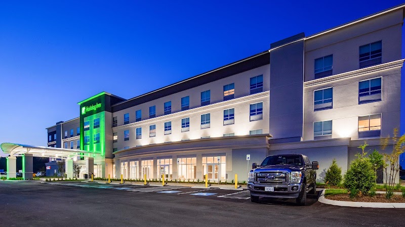 Holiday Inn Express & Suites Clarksville, an IHG Hotel in Clarksville, Tennessee, United States