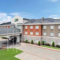 Holiday Inn Express & Suites Clute – Lake Jackson