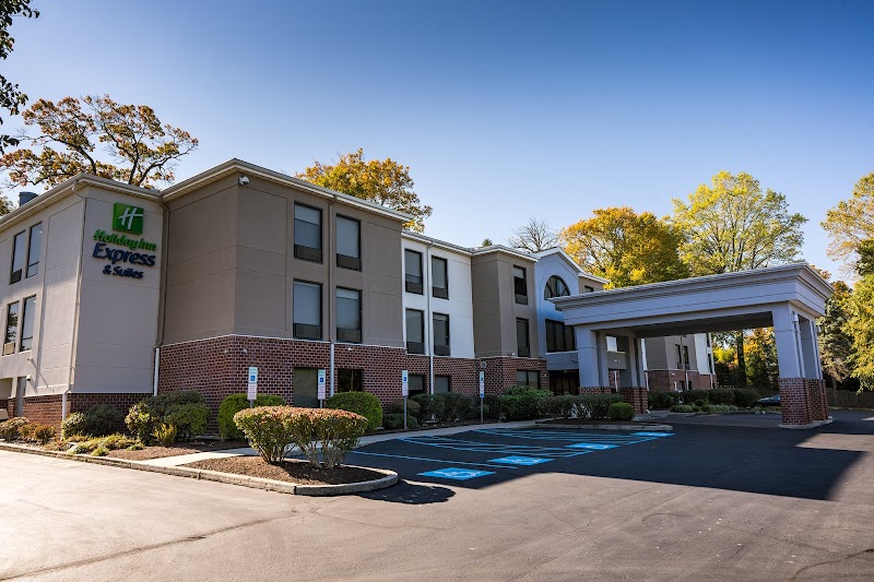 Holiday Inn Express & Suites Concordville - Brandywine in Glen Mills, PA, United States