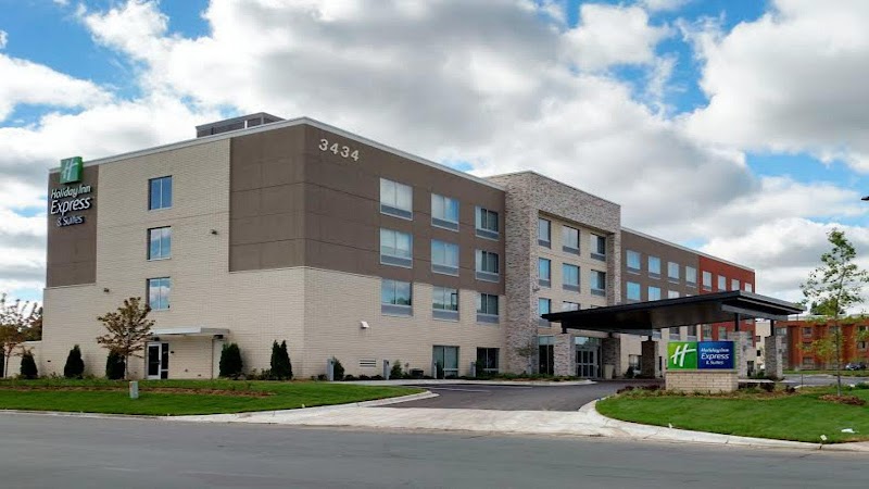 Holiday Inn Express & Suites Eagan - Minneapolis Area in Eagan, Minnesota, United States
