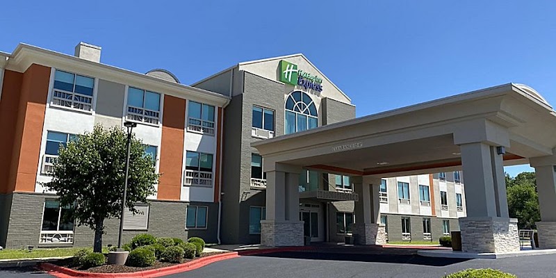Holiday Inn Express & Suites Enterprise in Enterprise, Alabama, United States