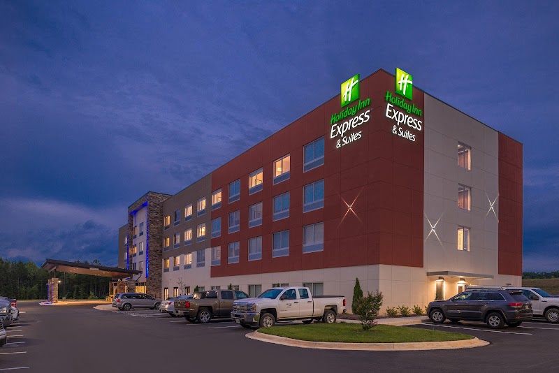 Holiday Inn Express & Suites Farmville in Farmville, Virginia, United States