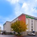 Holiday Inn Express & Suites Fayetteville-Univ of AR Area