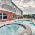 Holiday Inn Express & Suites Foley