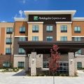 Holiday Inn Express & Suites Fort Smith Airport