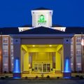 Holiday Inn Express & Suites Frederick