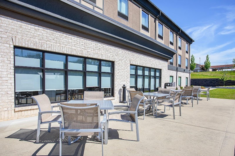 Holiday Inn Express & Suites Glasgow in Glasgow, Kentucky, United States