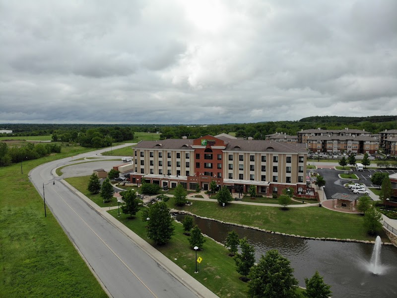 Holiday Inn Express & Suites Glenpool-Tulsa South in Glenpool, Oklahoma, United States