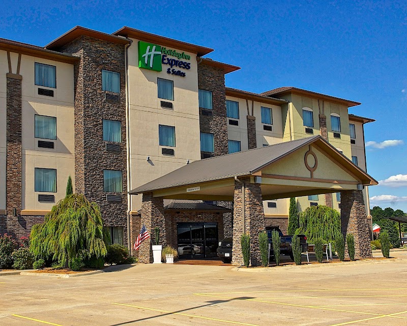 Holiday Inn Express & Suites Heber Springs in Heber Springs, Arkansas, United States