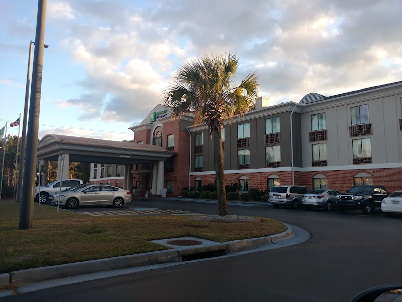 Holiday Inn Express & Suites Hinesville East - Fort Stewart in Hinesville, Georgia, United States