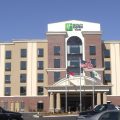 Holiday Inn Express & Suites Hope Mills-Fayetteville Arpt